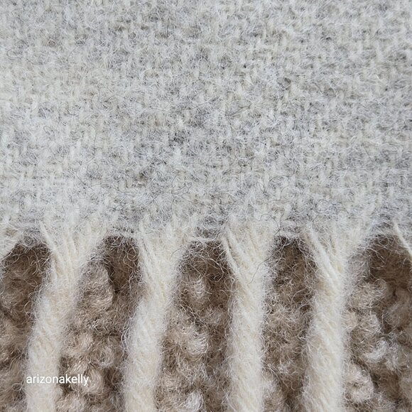 NWOT Thick Wool Scarf MADE IN USA - Picture 5 of 15